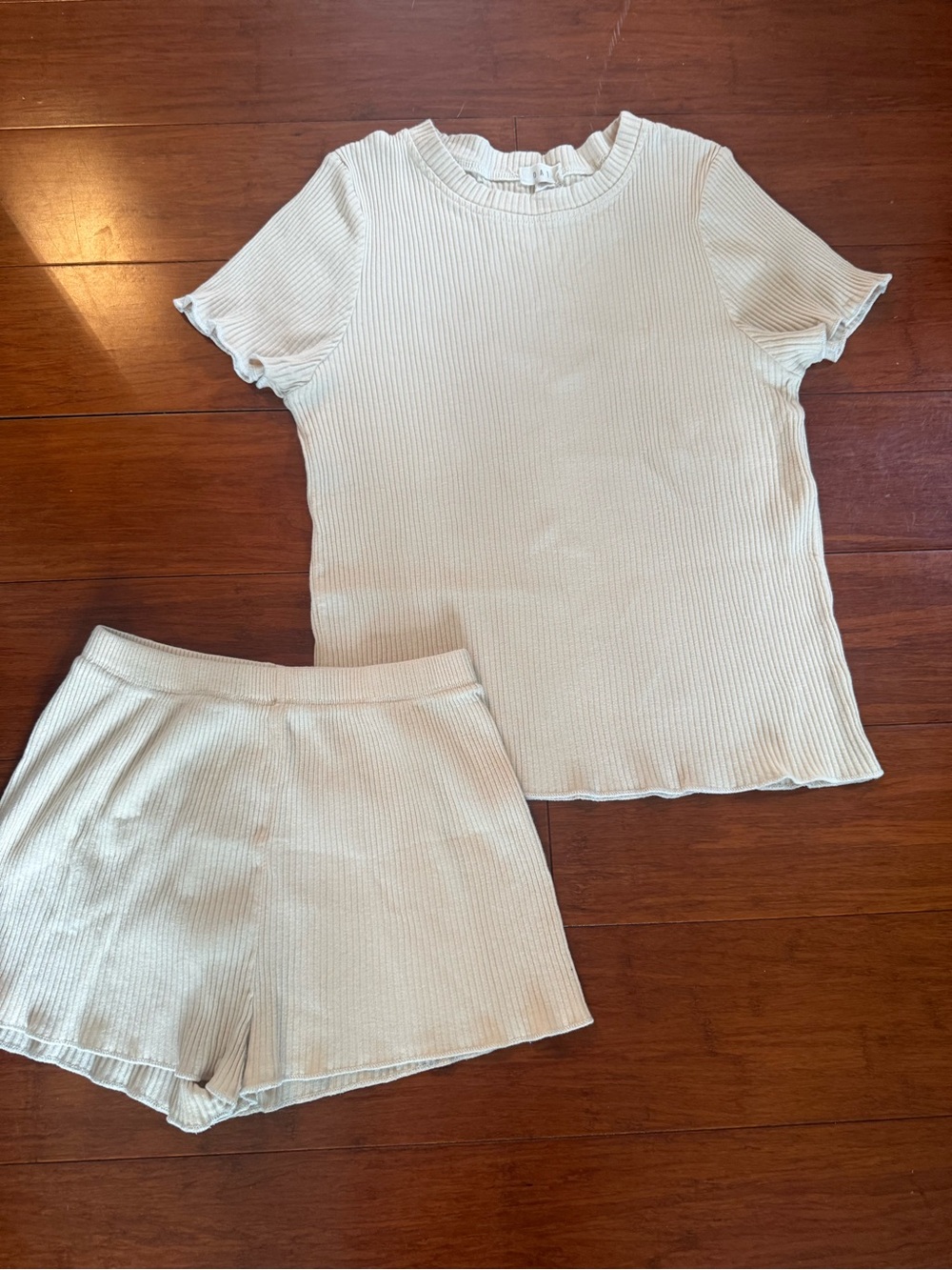 Women’s short set